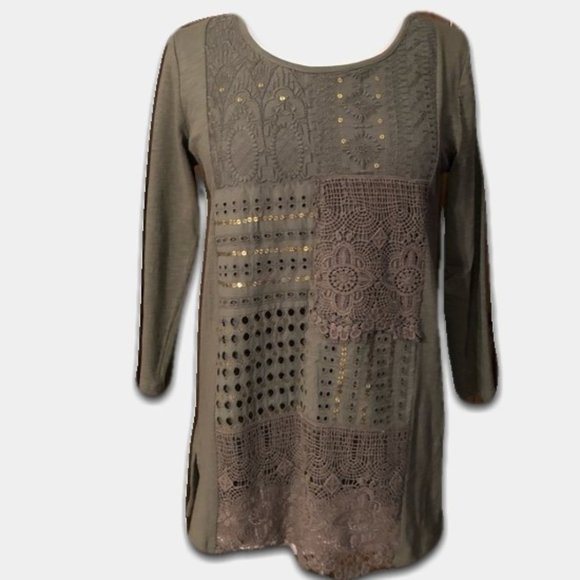 Pretty BOHO Style Tunic Top - Picture 1 of 8